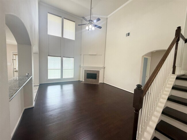 Foto del edificio - 1731 Harvey St
