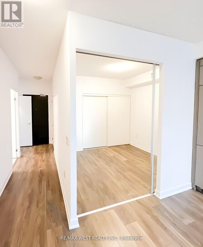 Photo du bâtiment - 38 Honeycrisp Cres