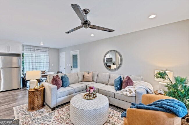 Building Photo - 3590 Ponderosa Ln