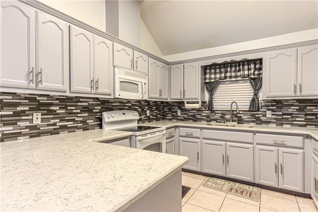 Building Photo - 917 W Toffee Dr