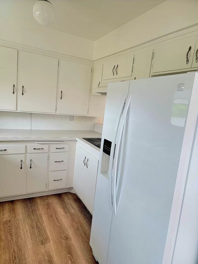 Foto del edificio - Single level, Cottage Style, unit at Encin...