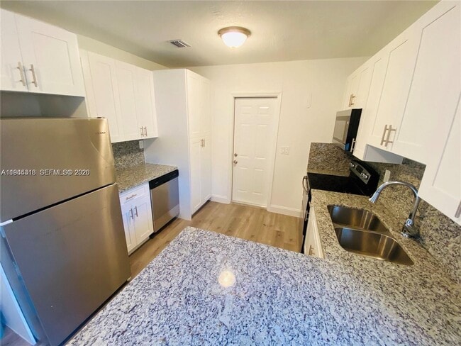 Building Photo - 915 NW 59th St