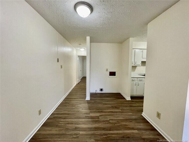 Foto del edificio - 3241 Willard Dr
