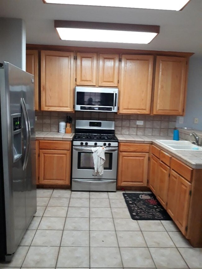 Building Photo - 10107 Caballo Dr