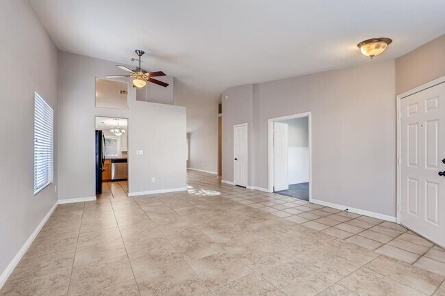 Foto del edificio - 3709 Rock Glen Ln