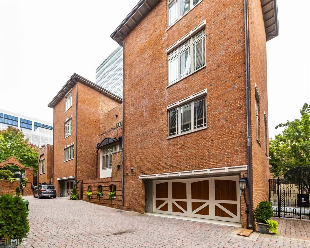 Foto principal - 7 Prichard Way NE