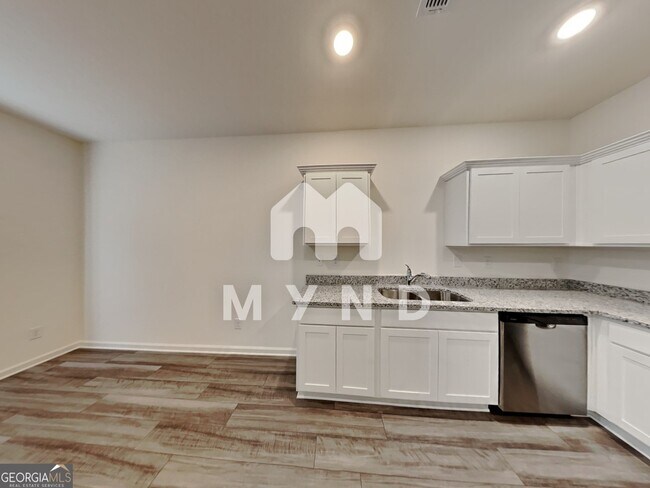 Building Photo - 3529 Condor Ct