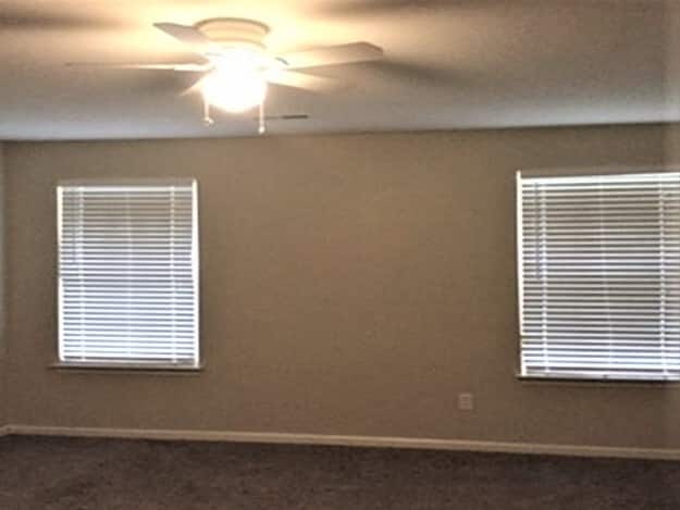 Foto del edificio - 135 Crescent Creek Ct