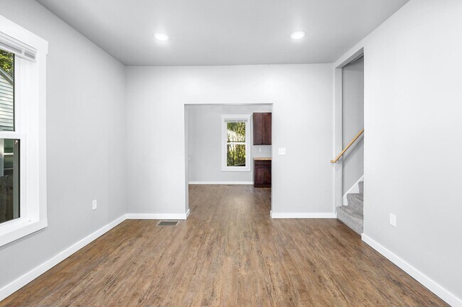 Foto del edificio - 1021 Sherman St SE