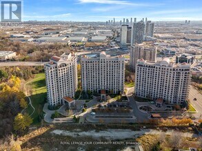 Building Photo - 9245 Jane St