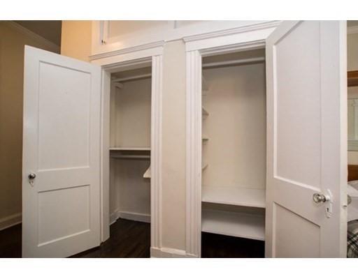 Building Photo - 130 Marlborough St