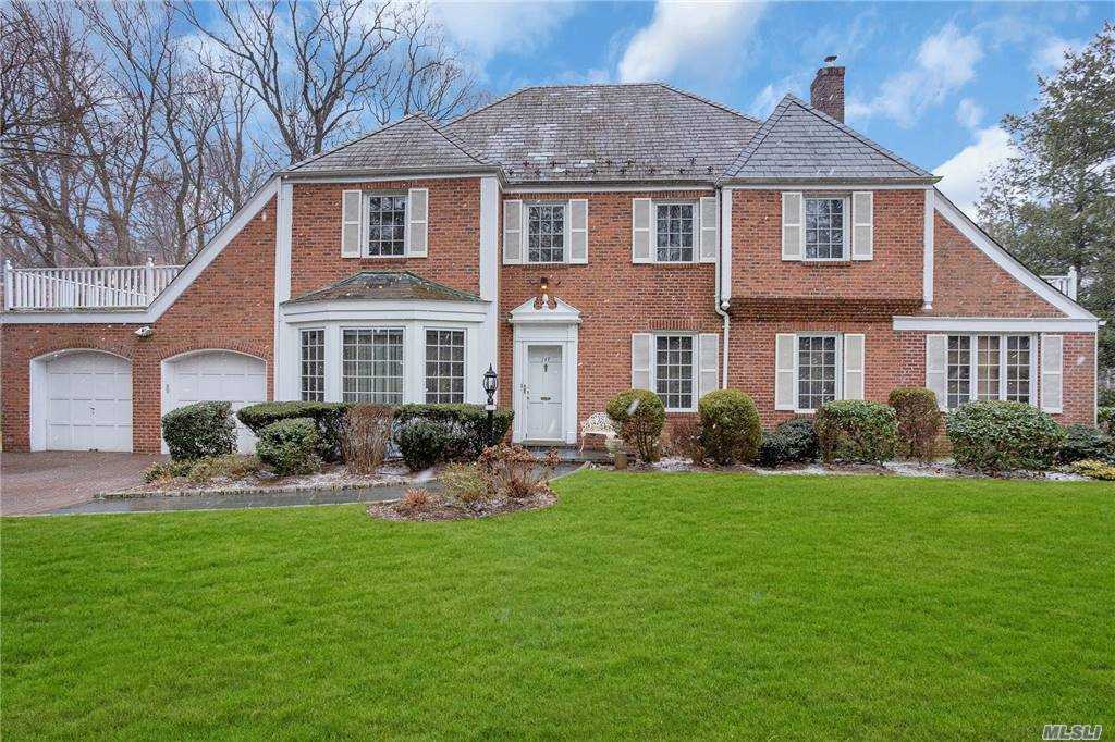 Primary Photo - 147 Aldershot Ln