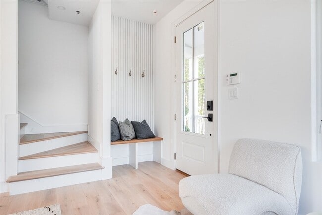 Foto del edificio - 15-17-17 Jewett Pl