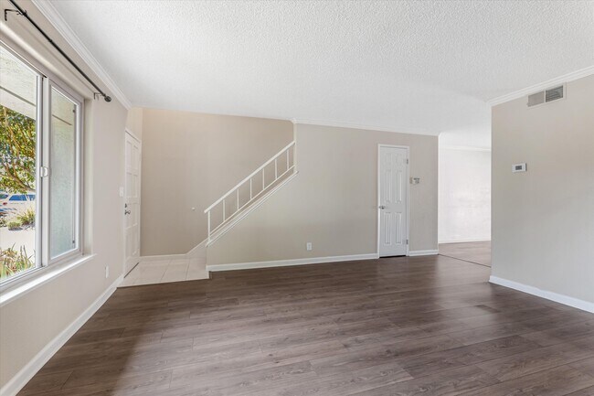 Foto del edificio - 3101 Ivygate Ln