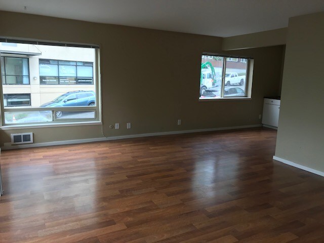 Building Photo - Fairway Apartments - 2 bedrooms