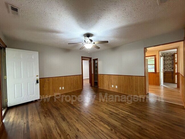 Foto del edificio - 2122 N 32nd St