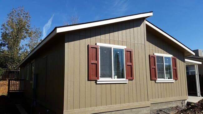 Front of House - 267 Copper Crest Dr