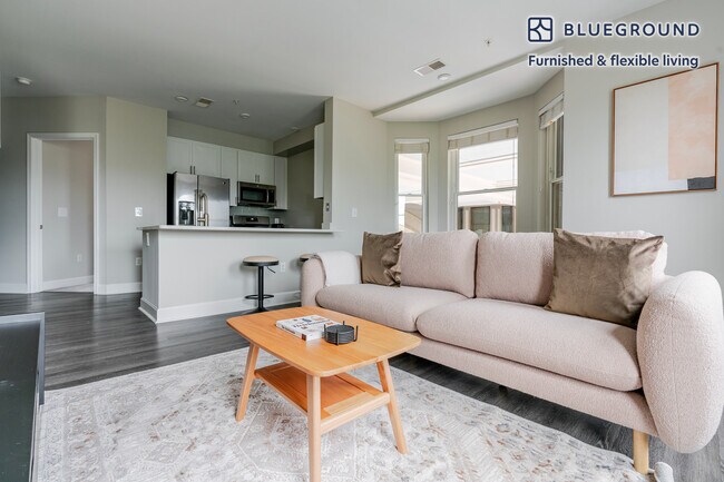 Foto del edificio - 7131 Arlington Rd