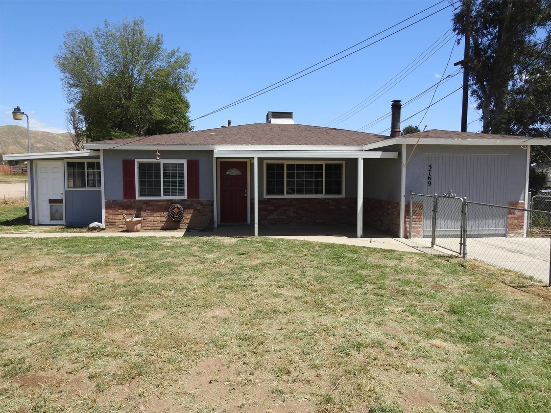 3769 Center Ave, Norco, CA 92860