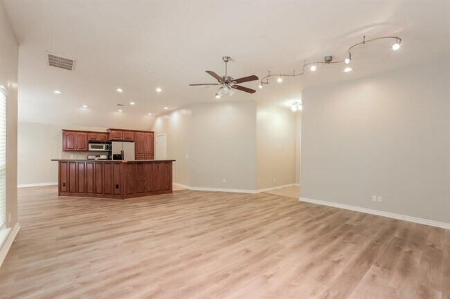 Foto del edificio - 4517 Katie Ridge Dr