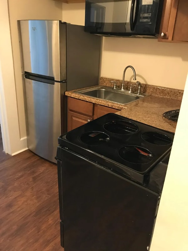 Foto principal - 830 Alabama St