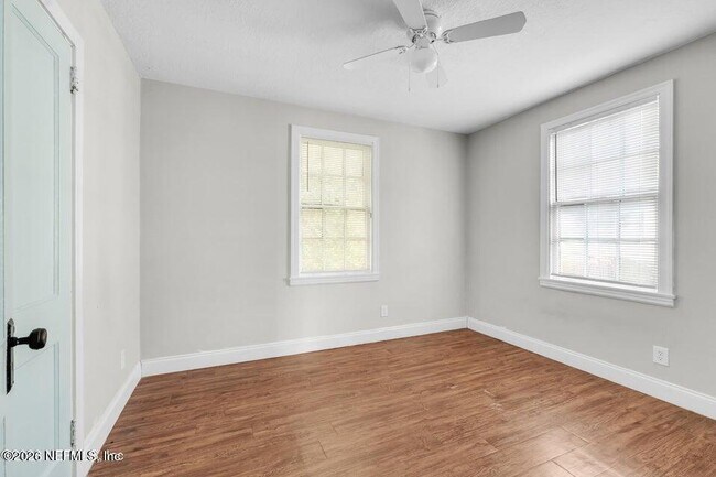 Foto del edificio - 2981 Ernest St