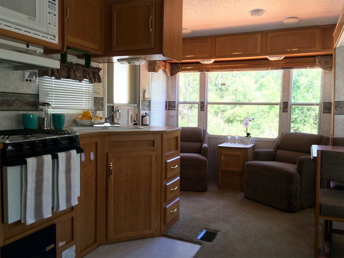 Primary Photo - 14906 CA-88
