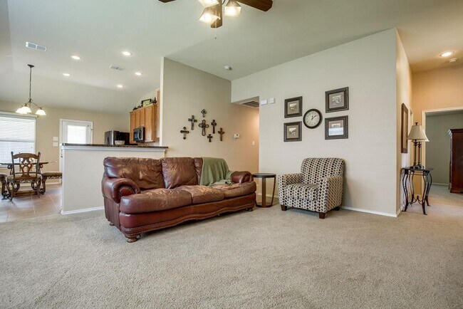 Foto del edificio - 1112 Mule Deer Rd