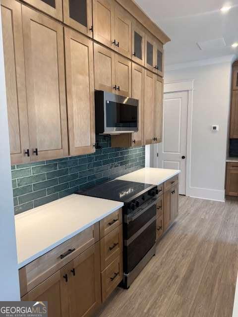 Building Photo - 325 Orchid St