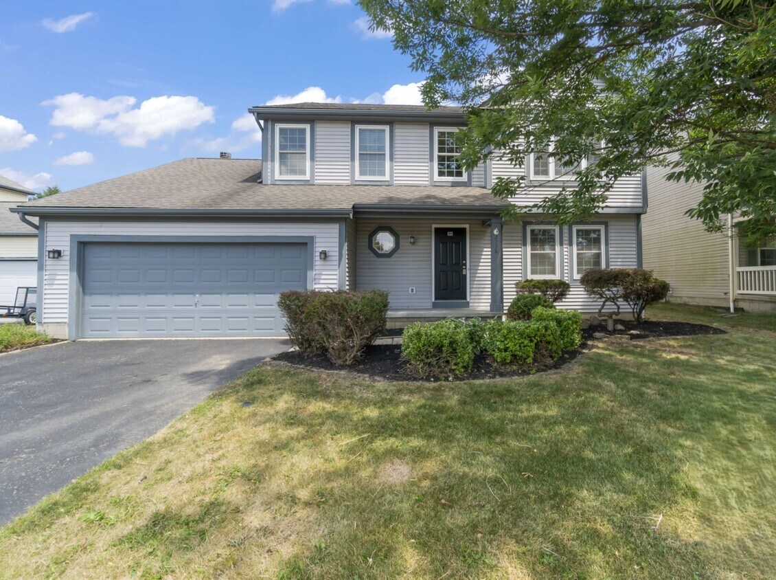 Foto principal - 2236 Golden Meadows St
