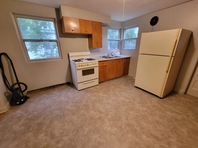 Foto del edificio - 708 Poplar St