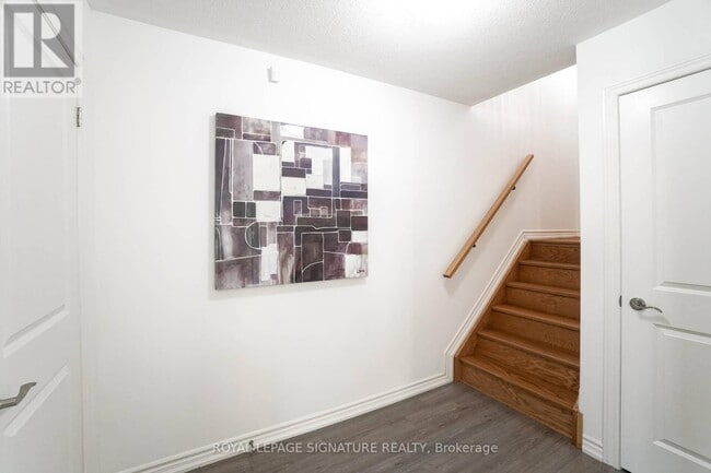 Building Photo - 2466 Mayapple Xing