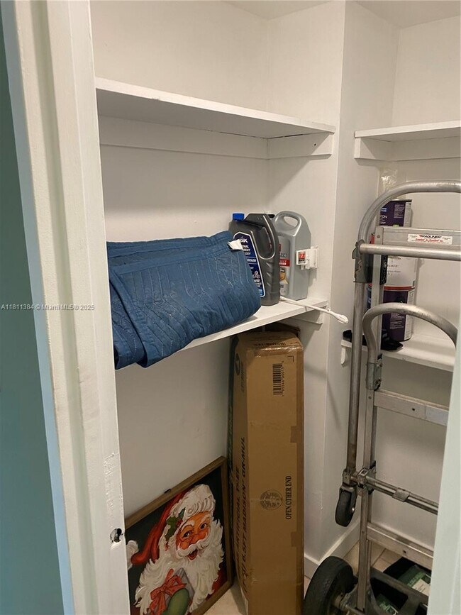 Foto del edificio - 1424 SE 15th St