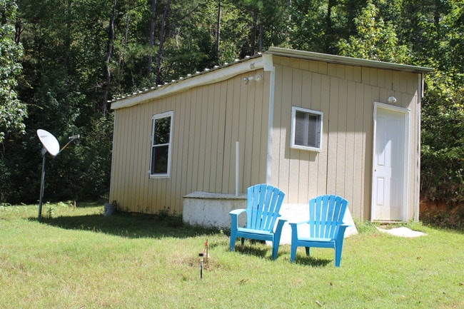 Building Photo - 2799 Woodmont Dr