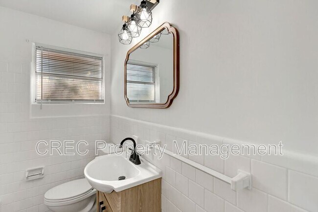 Foto del edificio - 1639 Memminger Ave