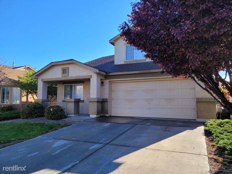 Primary Photo - 4 br, 2.5 bath House - 3754 Desert Pinon D...