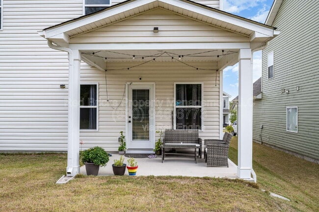 Foto del edificio - 9046 Evercrisp Ln