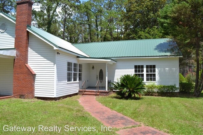 Building Photo - 3 br, 2.5 bath House - 1005 Seminole Trail