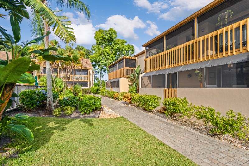 Primary Photo - 3075 Willow Green Dr