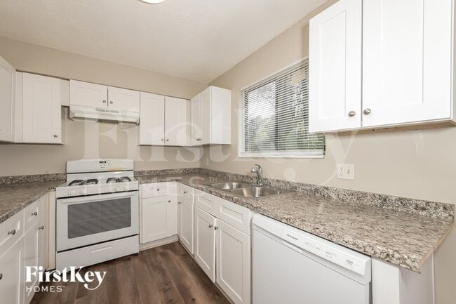 Building Photo - 6249 Creekford Ln