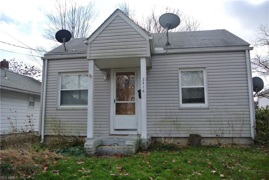 Primary Photo - 2416 Albrecht Ave