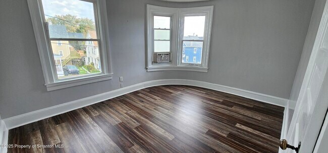 Foto del edificio - 123 Oak St