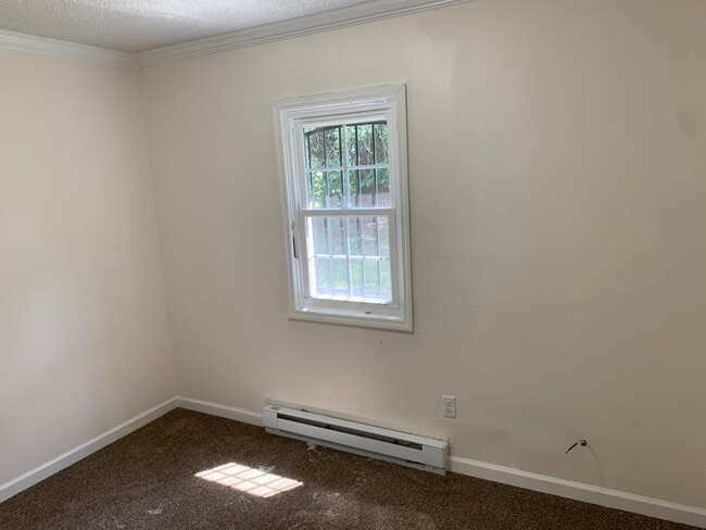 Building Photo - Main1212 A-B-C