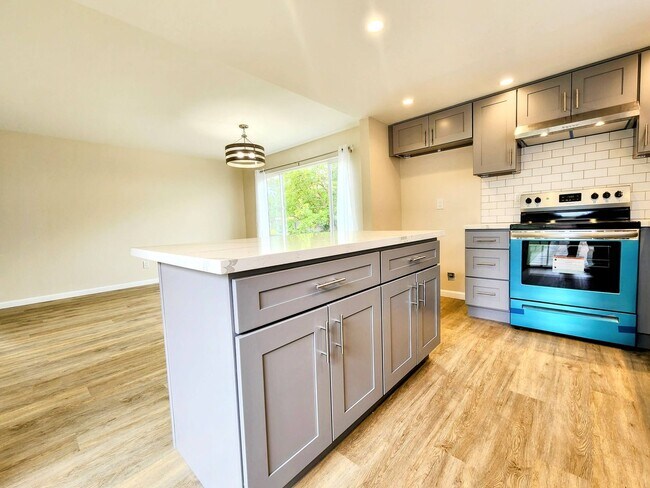 Foto del edificio - 3 Bedroom in Santa Rosa with Air Conditioning