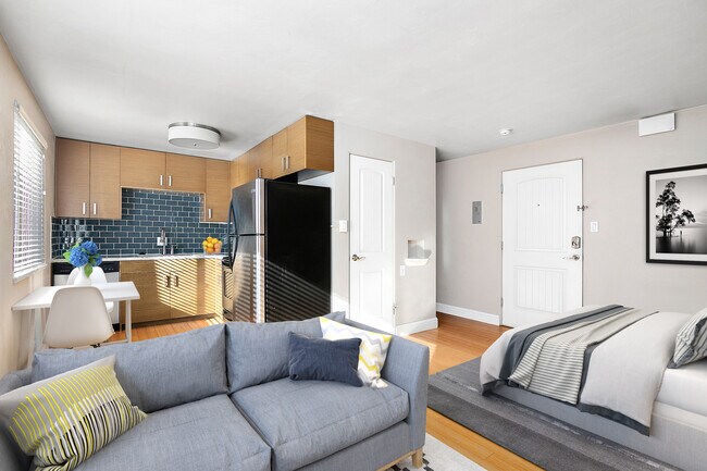 Foto del edificio - Sun-Kissed Studio: Corner Apartment with M...