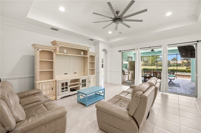 Foto del edificio - 14821 Windward Ln