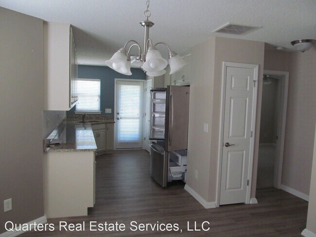 Building Photo - 3 br, 2.5 bath House - 1133 Academic Dr.
