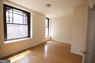 Building Photo - 1522 N 17th St