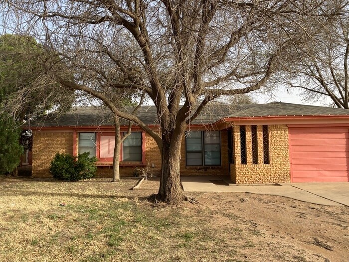 Foto principal - 4807 W Illinois Ave