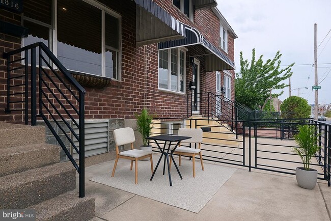 Building Photo - 1816 S 29th St
